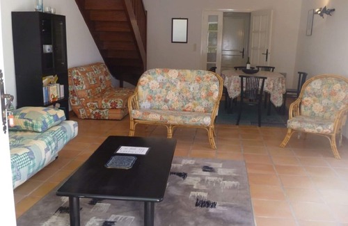 Valeilles Otro | La Petite Maison - Hermosa granja de piedra restaurada en una apartada aldea francesa