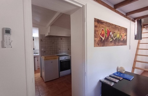 Les 3 Ponts Cama Y Desayuno | La Petite Maison Nîmoise - Le Calme Proche de la Ville