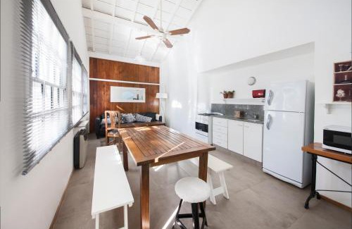 Victoria Cabina | La Petite Maison Punta Chica