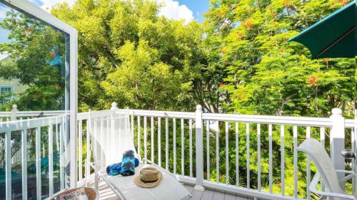 Truman Annex Apartamento | La Petite Penthouse by Last Key Realty