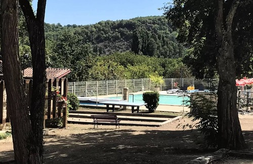 Daglan Chalet De Esquí | La Peyrugue Campsite *** - Chalet RÊVE +: air conditioning - dishwasher - 2 bedrooms - 2 Chilean deckchairs - Covered terrace for 5 people