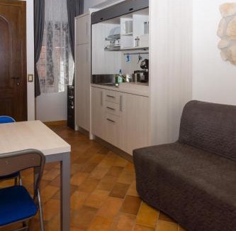Camerano Casa | La Piana Affittacamere
