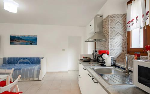 Intra Apartamento | La piccola Lami