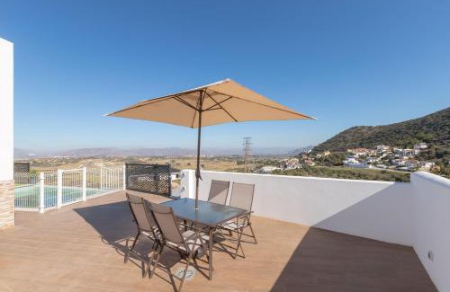 Coin Villa | La Piedra de Coin
