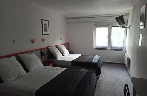 Garanou Hotel | La Pierre Blanche