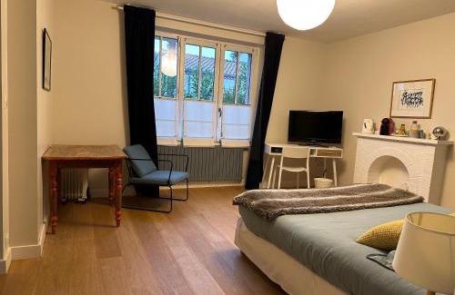 Vertou Cama Y Desayuno | La Pierre Percée - logement indépendant - accès digicode