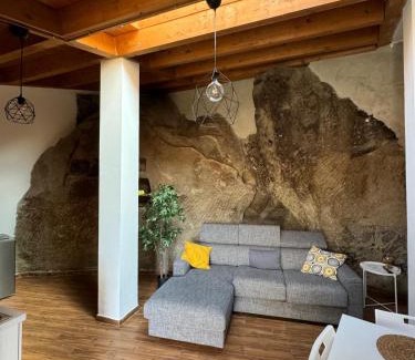 Pietrapertosa Apartamento | La Pietra Gialla