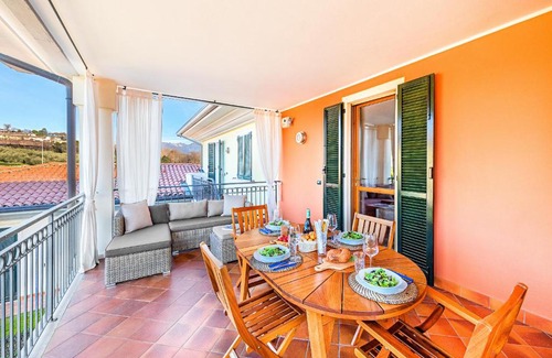 Crociale Apartamento | La Piopa 2 20 Apartment by Wonderful Italy