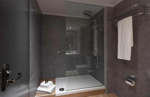 Skiathos Town Hotel | La Piscine Art Hotel, Philian Hotels and Resorts