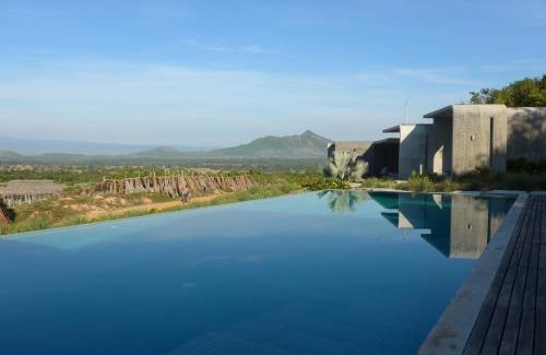Kampot Cama Y Desayuno | La Plantation Villa