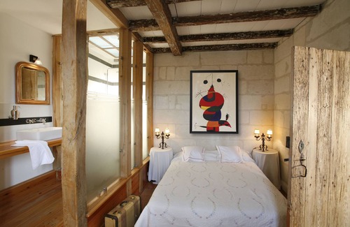 Saintes Casa | La Porte Rouge - The Red Door Inn Chambres d'Hotes