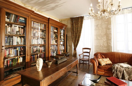 Saintes Casa | La Porte Rouge - The Red Door Inn Chambres d'Hotes