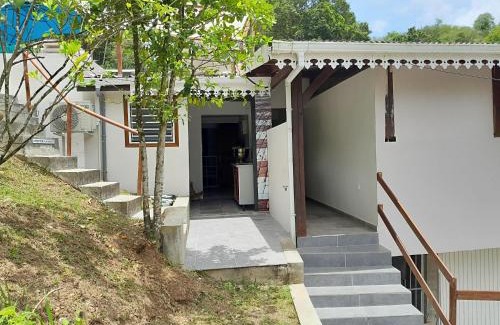 Riviere-Pilote Chalet De Esquí | La Poulette amazonienne