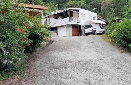 Riviere-Pilote Chalet De Esquí | La Poulette amazonienne