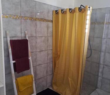 Le Lamentin Apartamento | La Poz Kreyol Appartement à la campagne