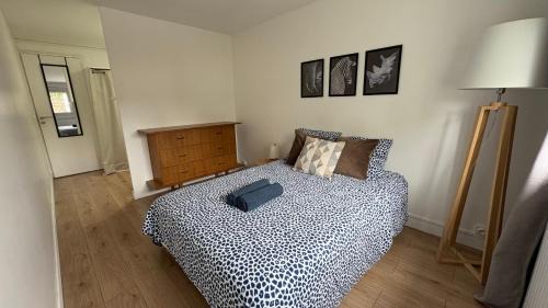 Bures-sur-Yvette Apartamento | La Prairie - 4 chambres, parking, jardin