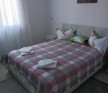 Murighiol Casa | La Prietenicu
