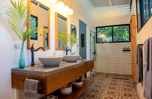 Puerto Viejo de Talamanca Hotel | La Prometida Hotel