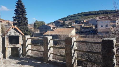 Hoyos del Espino Casa | La Puente 9 de Gredos