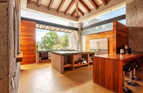 Avándaro Cabaña | La Querencia: Estate with pool in Rancho Avándaro