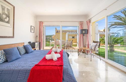Es Canutells Villa | La Quinta by Menorca Vacations