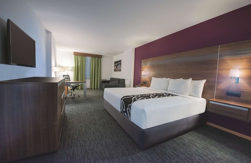 San José Chiapa Hotel | La Quinta by Wyndham Puebla Ciudad Modelo