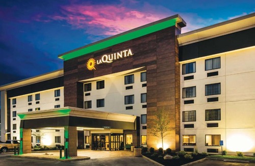 Mason Hotel | La Quinta by Wyndham Cincinnati NE - Mason