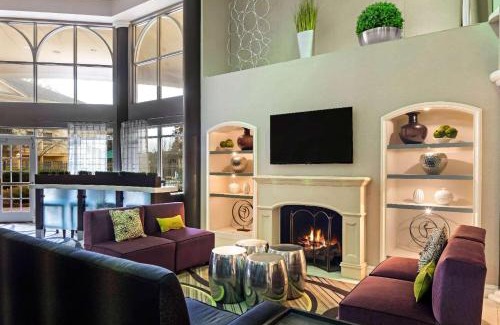 Macon Hotel | La Quinta by Wyndham Macon