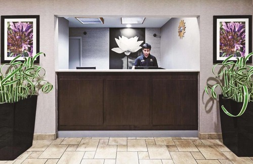 North Little Rock Hotel | La Quinta by Wyndham N Little Rock - McCain Mall