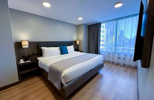 La Carolina Hotel | La Quinta by Wyndham Quito