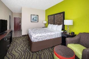 Calhoun Hotel | La Quinta Inn by Wyndham Calhoun South I-75