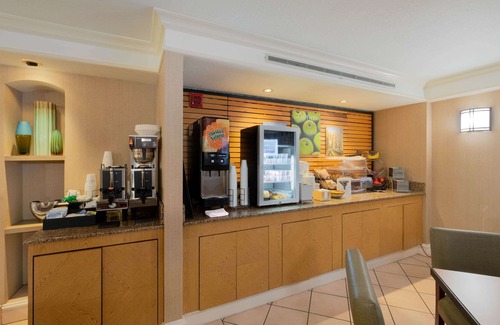 Cheyenne Hotel | La Quinta Inn by Wyndham Cheyenne