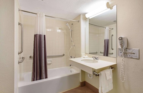 Golden Hotel | La Quinta Inn by Wyndham Denver Golden
