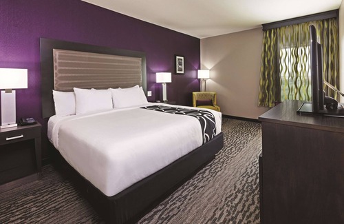 Wellborn Hotel | La Quinta Inn & Suites by Wyndham College Station South