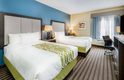 Broussard Hotel | La Quinta Inn & Suites by Wyndham Broussard - Lafayette Area