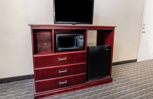 Indianapolis Hotel | La Quinta Inn & Suites by Wyndham Indianapolis South