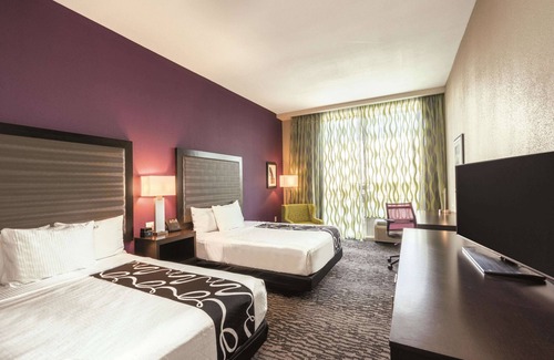Downtown Memphis Hotel | La Quinta Inn & Suites by Wyndham Memphis Downtown