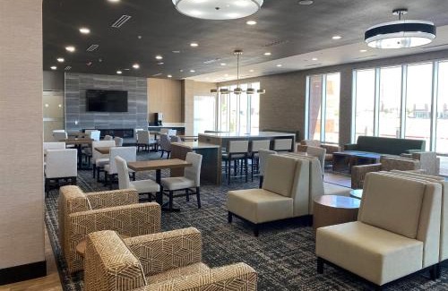 Maryvale Hotel | La Quinta Inn & Suites by Wyndham Phoenix West Glendale