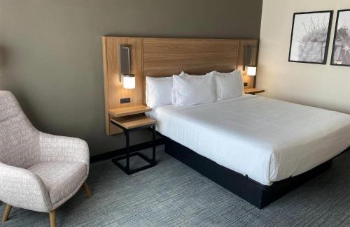 Maryvale Hotel | La Quinta Inn & Suites by Wyndham Phoenix West Glendale