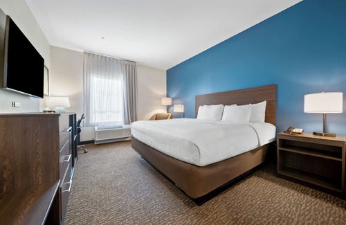 Sulphur Hotel | La Quinta Inn & Suites by Wyndham Sulphur (Lake Charles)