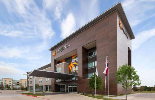 McNeil Hotel | La Quinta Inn & Suites by Wyndham Austin Parmer Tech Ridge