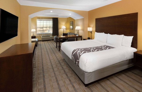 Barker Hotel | La Quinta Inn & Suites by Wyndham Houston NW Beltway8/WestRD