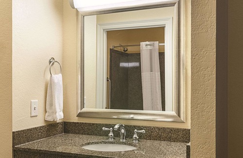 Slidell Hotel | La Quinta Inn & Suites by Wyndham Slidell - North Shore Area