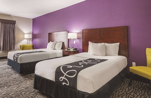 Fresno Hotel | La Quinta Inn & Suites by Wyndham Fresno Northwest