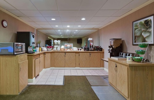 Lakeland Hotel | La Quinta Inn & Suites by Wyndham Lakeland East