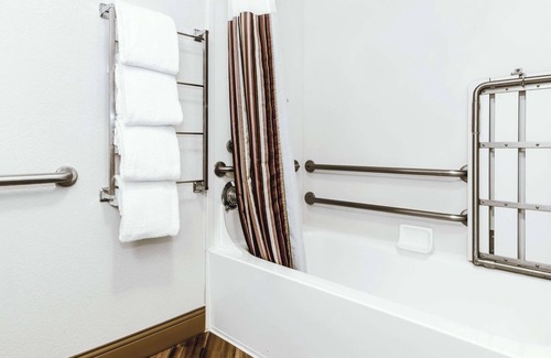 Guasti Hotel | La Quinta Inn & Suites by Wyndham Ontario Airport