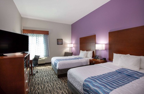 Tupelo Hotel | La Quinta Inn & Suites by Wyndham Tupelo