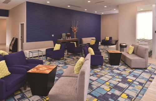 Page Hotel | La Quinta Inn & Suites by Wyndham Page at Lake Powell
