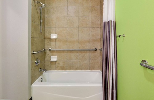 Tyler Hotel | La Quinta Inn & Suites by Wyndham Tyler South