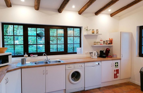 Apra Casa | La Quinta: Private property with swimming pool